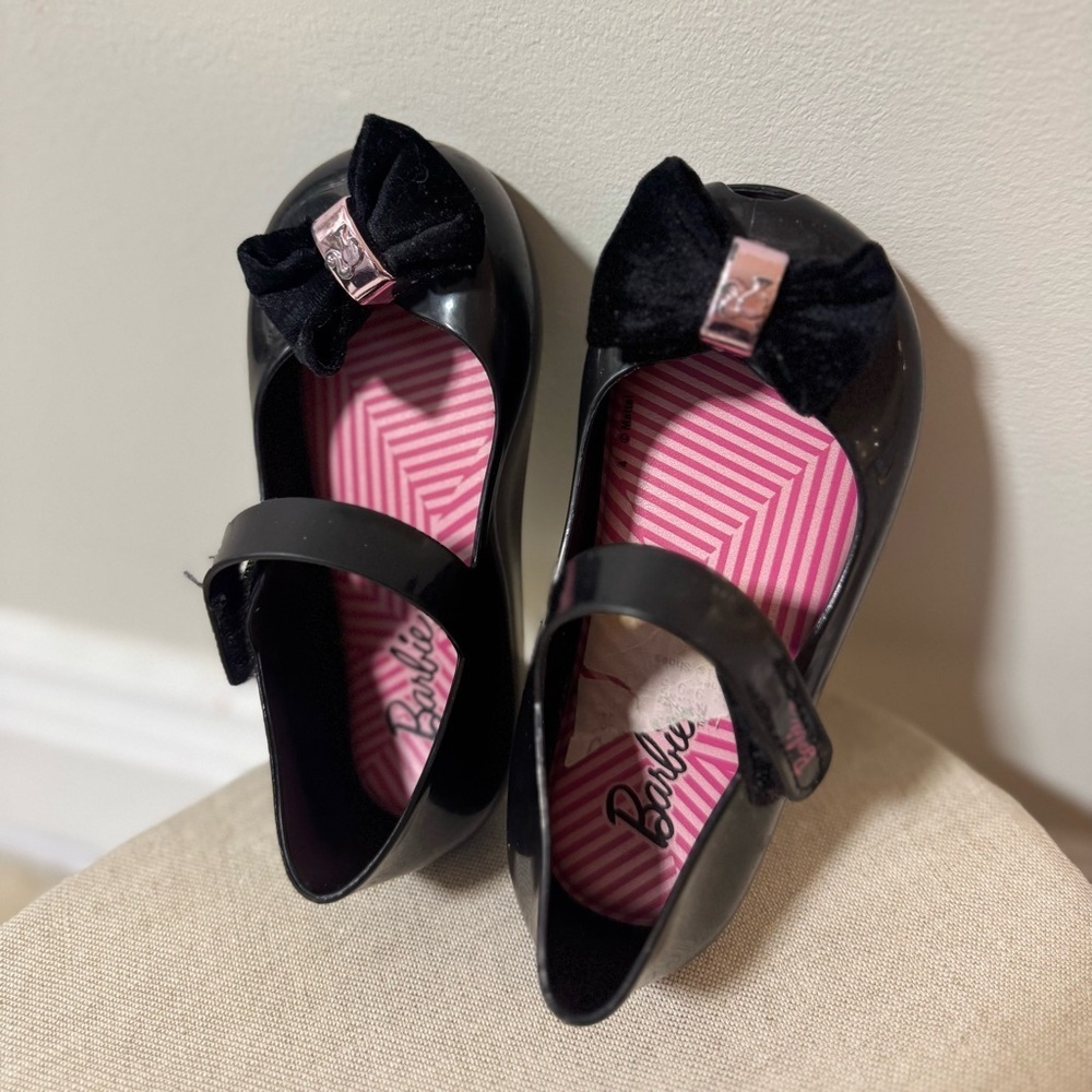 BARBIE Girls Elegant Black Dress Shoes (US 9)